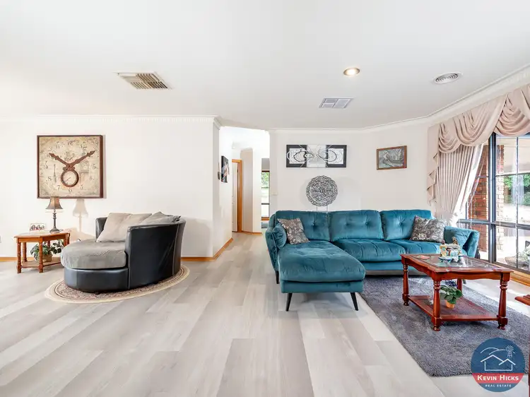 42 Teasdale Crescent, Kialla VIC 3631