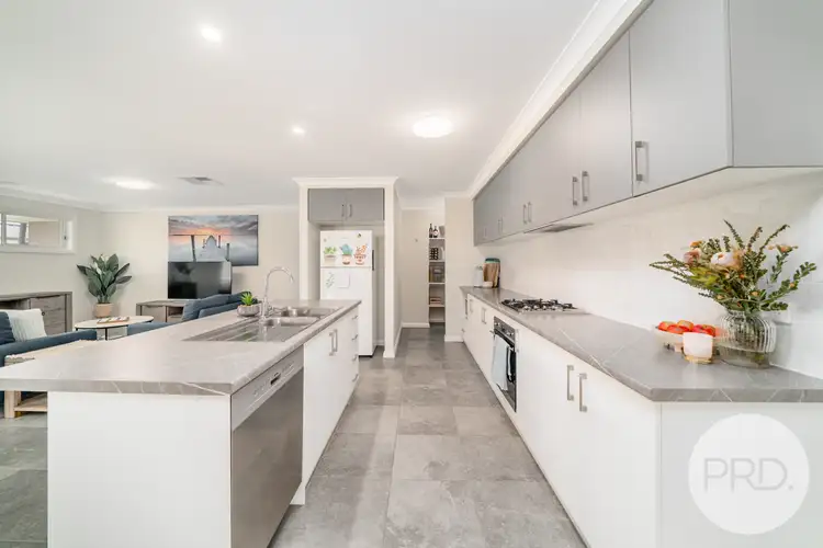 Sixth view of Homely house listing, 81 Jumbuck Drive, Gobbagombalin NSW 2650