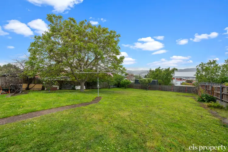 24 Eighth Avenue, West Moonah TAS 7009