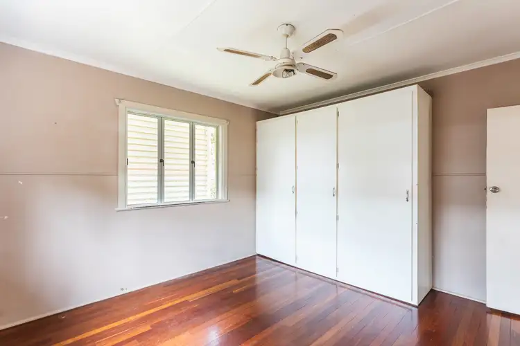 Fifth view of Homely house listing, 1 Barnes Street, Svensson Heights QLD 4670