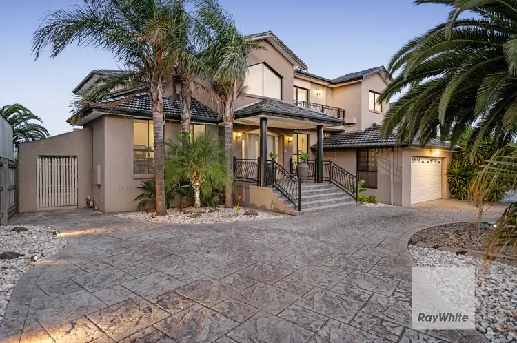 15 Dunfermline Avenue, Greenvale VIC 3059