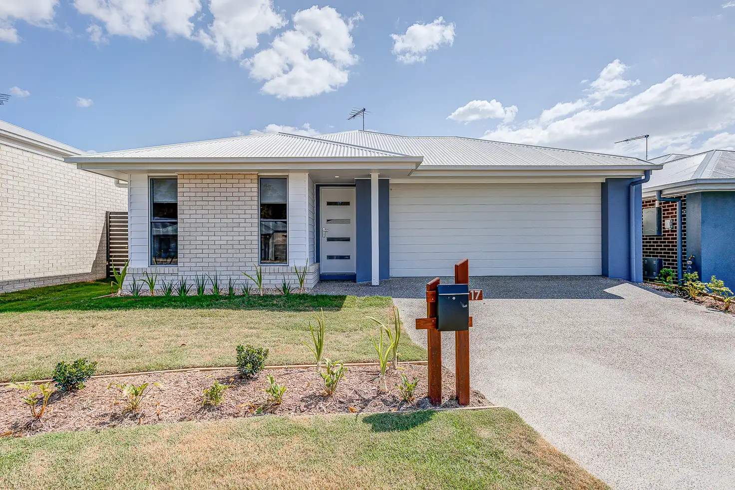 Main view of Homely house listing, 17 Cottee Circuit, Park Ridge QLD 4125
