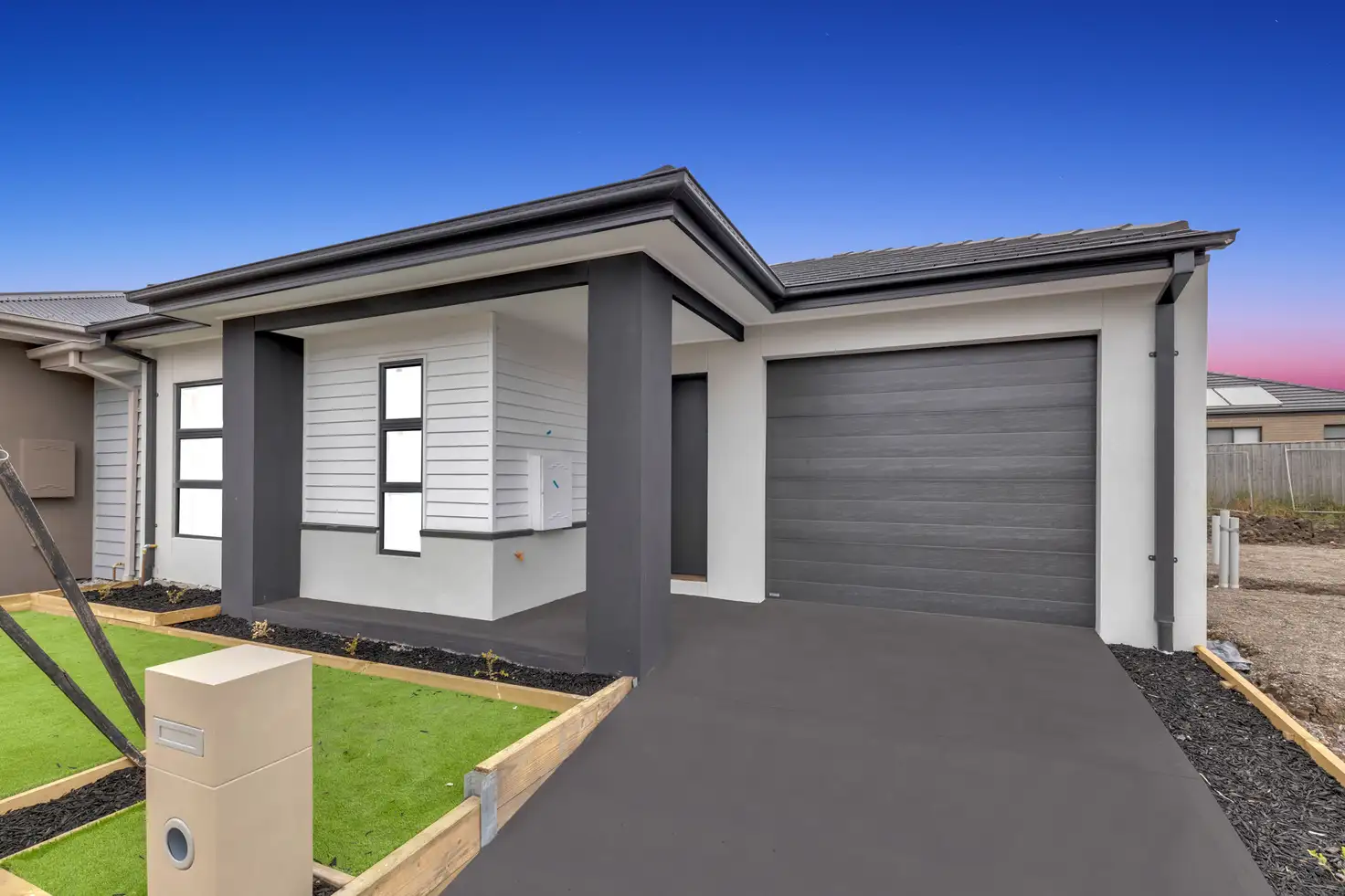Main view of Homely house listing, 33 Nubeena Crescent, Donnybrook VIC 3064