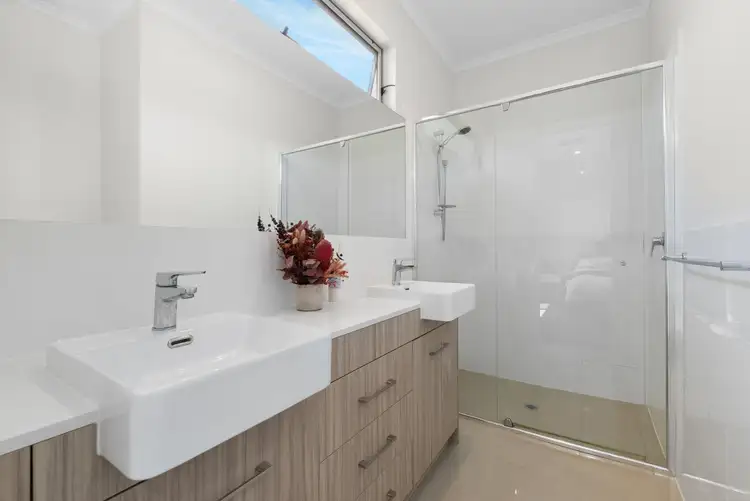 Sixth view of Homely house listing, 2E Zante Grove, Park Holme SA 5043