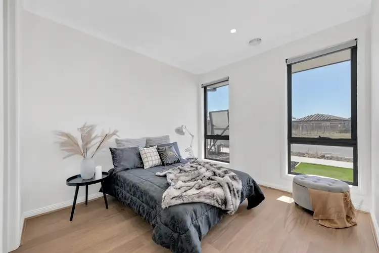 Fifth view of Homely house listing, 20 Wombargo Crescent, Wollert VIC 3750