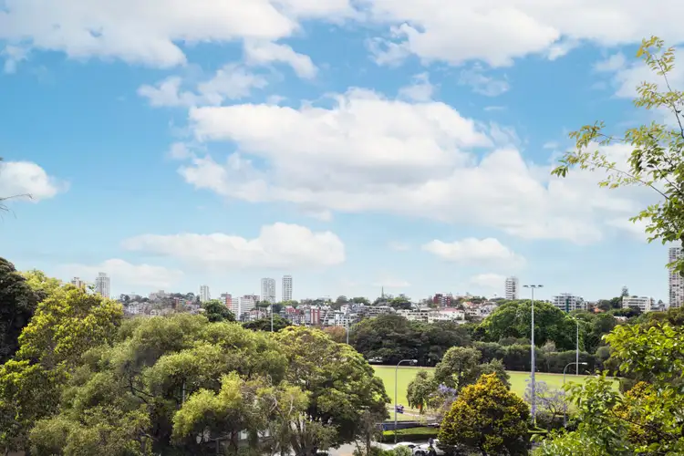 Sixth view of Homely apartment listing, 15/40A Roslyn Gardens, Rushcutters Bay NSW 2011
