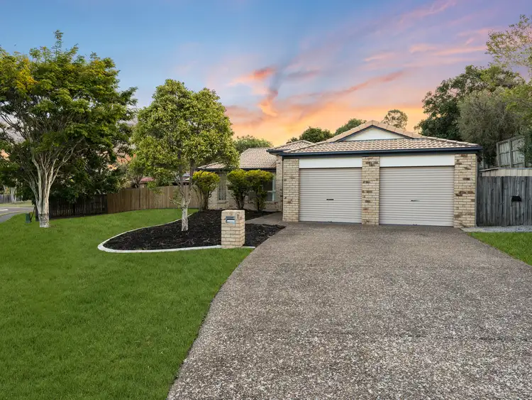 1 Caswell Place, Arana Hills QLD 4054