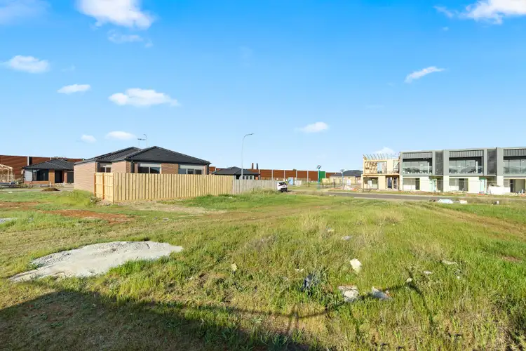 13 Furrow Street, Brookfield VIC 3338