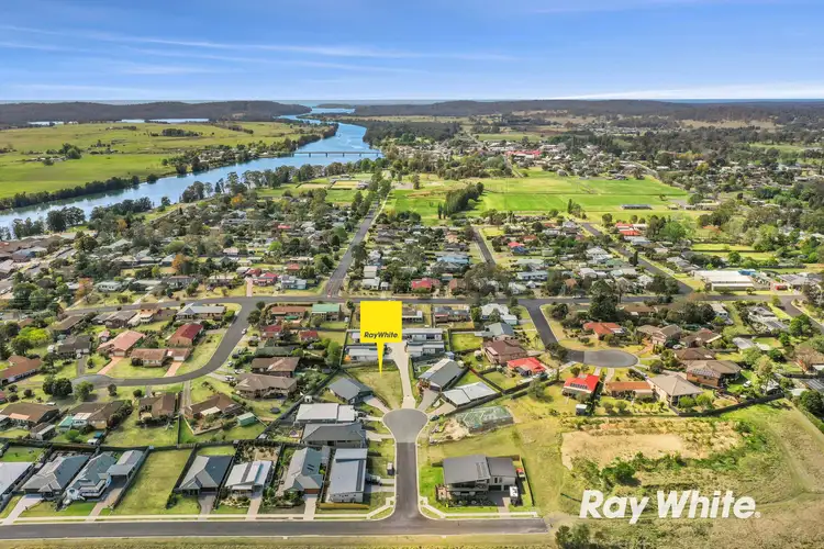 9 Shorthorn Close, Moruya NSW 2537