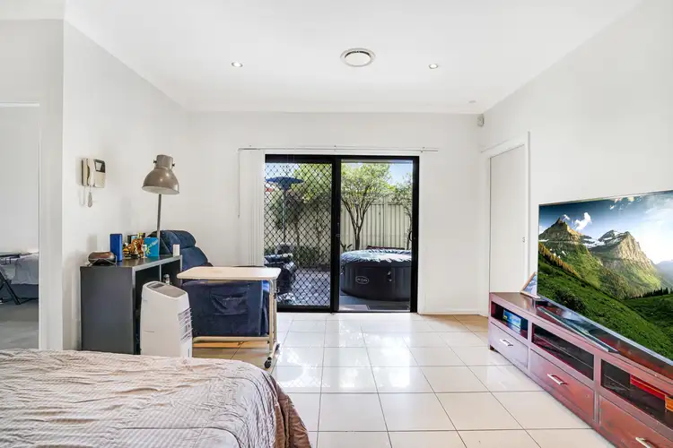 Third view of Homely villa listing, 4/119 Toongabbie Road, Toongabbie NSW 2146