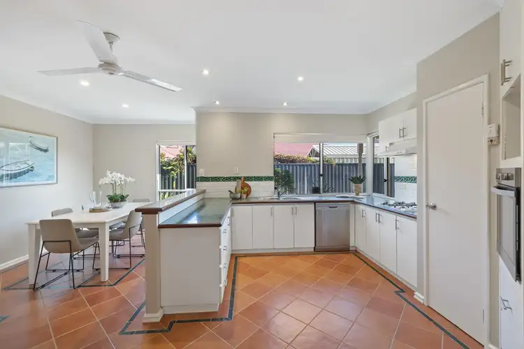 Second view of Homely house listing, 6 Warner Court, Manning WA 6152