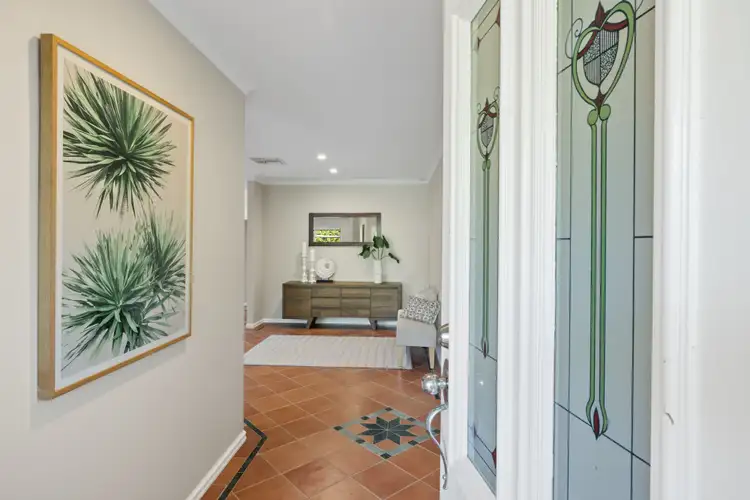 Fourth view of Homely house listing, 6 Warner Court, Manning WA 6152