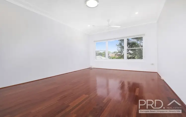 318 The Grand Parade