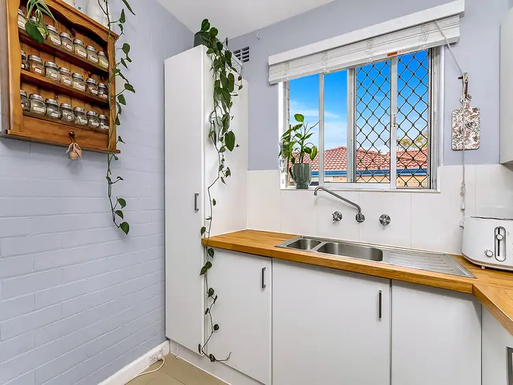 Sixth view of Homely unit listing, 6/13 Grant Place, Bentley WA 6102