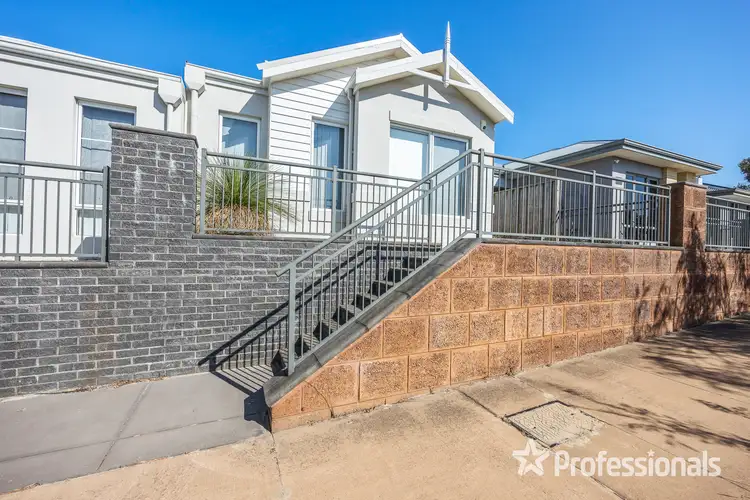 6 Finke Alley, Ellenbrook WA 6069