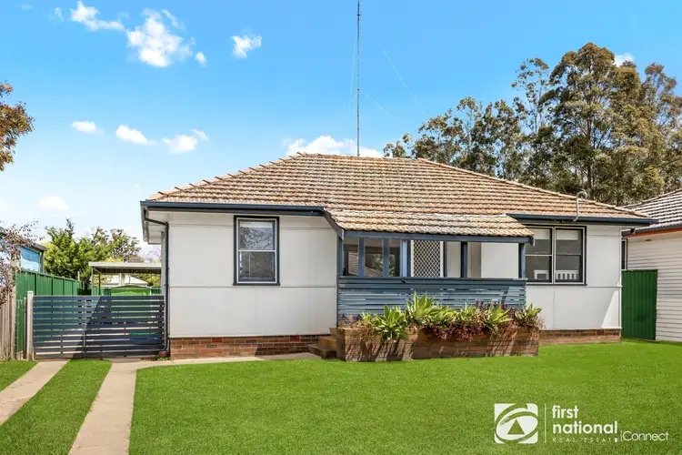 12 Harold Ave, Hobartville NSW 2753