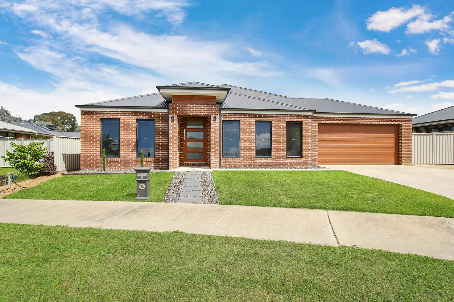Main view of Homely other listing, 5 Bilberry Way, Baranduda VIC 3691