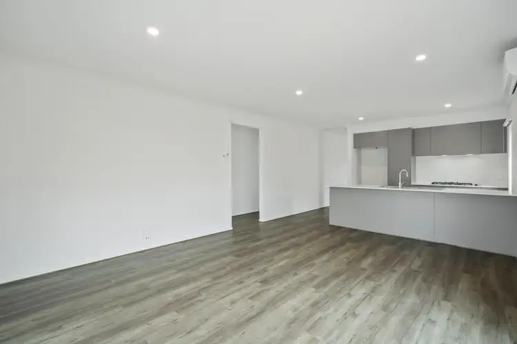 Fourth view of Homely house listing, 2 Maiden Mews, Cranbourne East VIC 3977