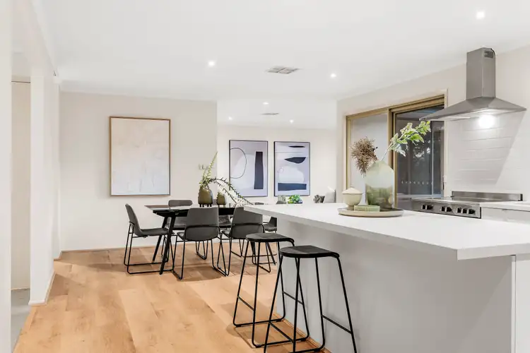 Fourth view of Homely house listing, 2 Gallery Gate Road, Yallambie VIC 3085