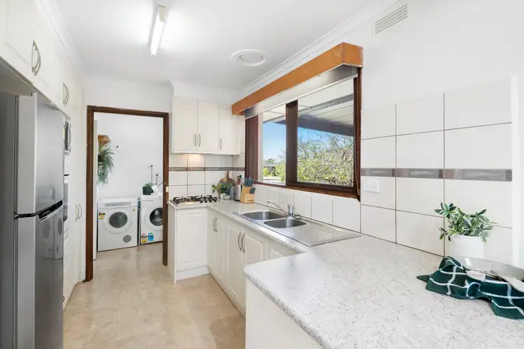 Sixth view of Homely house listing, 33 Kelvin Drive, Ferntree Gully VIC 3156