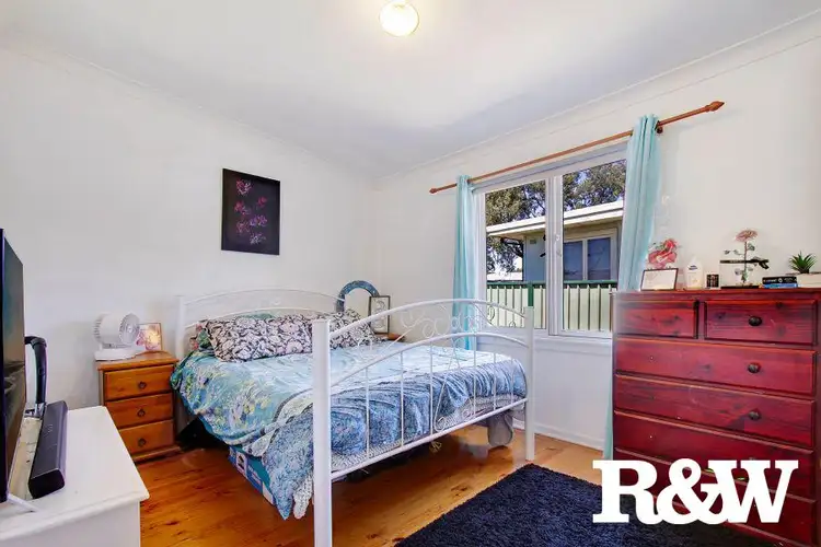 Fifth view of Homely house listing, 26 Mangariva Avenue, Lethbridge Park NSW 2770