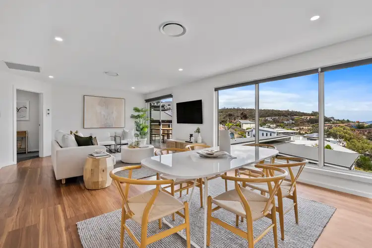 3/7 Vienne Dr, Howrah TAS 7018