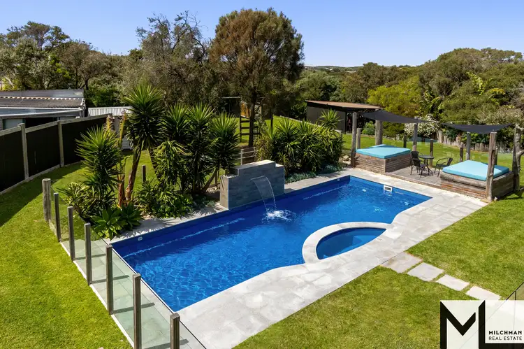 7-9 Cooraminta Rd, Rye VIC 3941