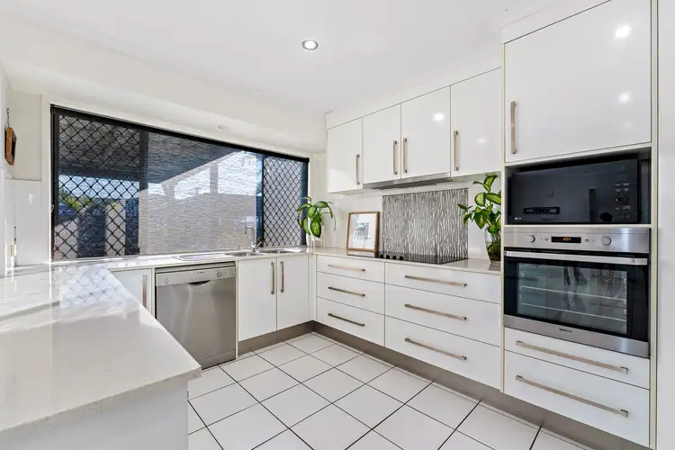 35 Jardine Drive, Springwood QLD 4127