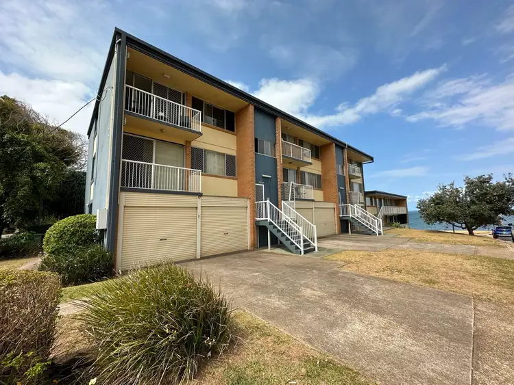 8/40 Prince Edward Parade, Redcliffe QLD 4020