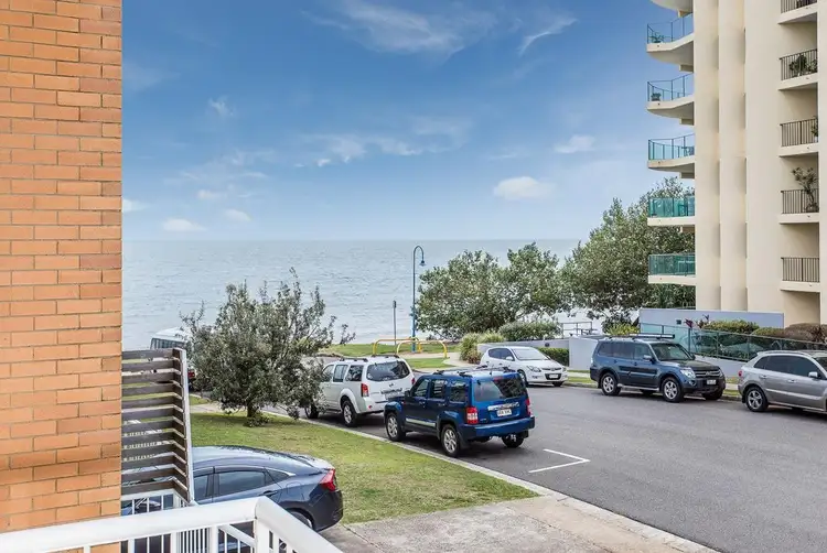 8/40 Prince Edward Parade, Redcliffe QLD 4020