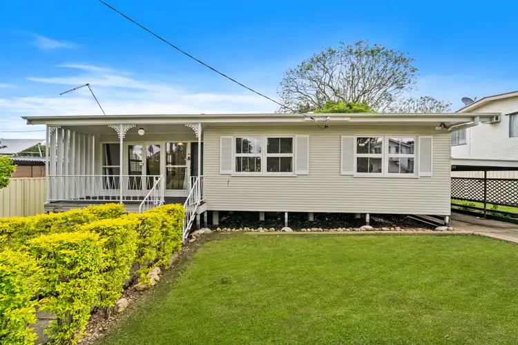 25 Trumpy Street, Silkstone QLD 4304