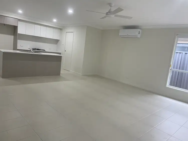 46 Strathallan Tce