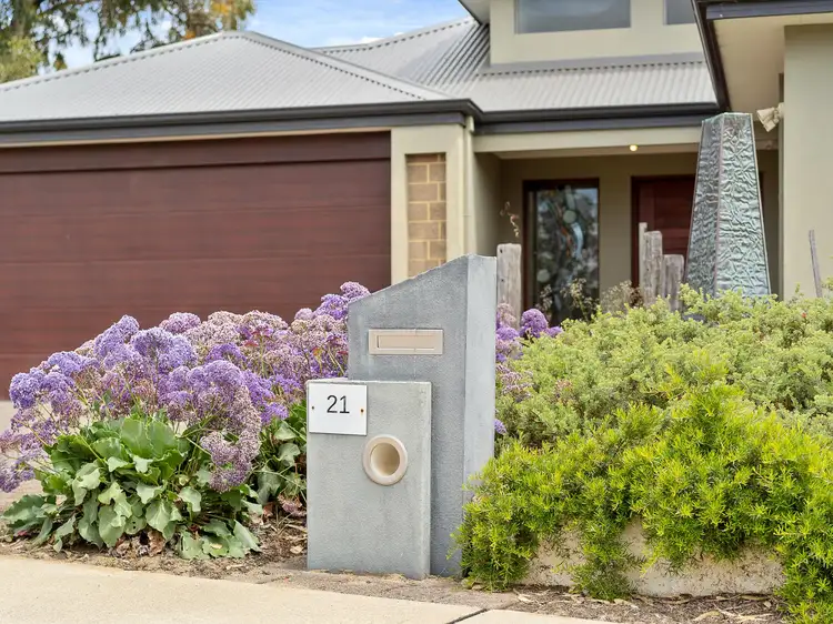 Second view of Homely house listing, 21 Indoon Way, Lakelands WA 6180