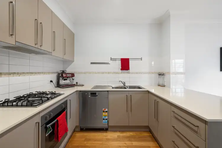 Sixth view of Homely townhouse listing, 2B Evans Street, Scoresby VIC 3179