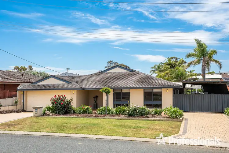 Second view of Homely house listing, 4 Redfin Crescent, Beldon WA 6027