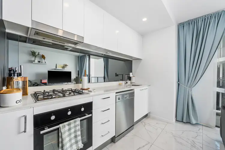 Sixth view of Homely apartment listing, 4812/5 Harbour Side Court, Biggera Waters QLD 4216
