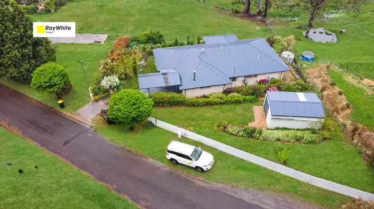 3 Hickory Lane, Batlow NSW 2730