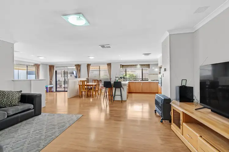 Seventh view of Homely house listing, 37 Braidwood Drive, Australind WA 6233