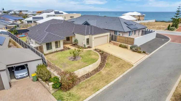 Second view of Homely house listing, 4 Drosera Turn, Halls Head WA 6210