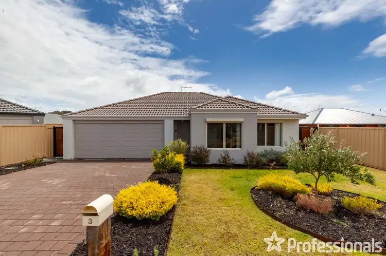 3 Leonard Close, Seville Grove WA 6112