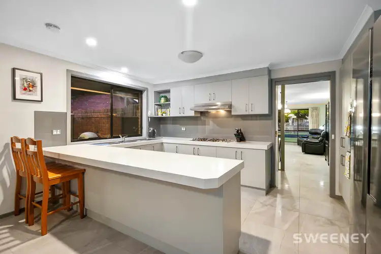 Fifth view of Homely house listing, 10 Featherby Way, Altona Meadows VIC 3028