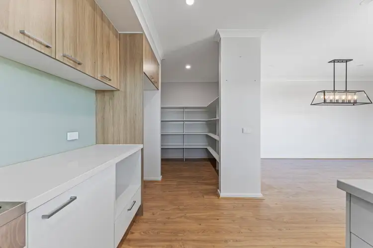 Fourth view of Homely house listing, 206 Wheelers Park Drive, Cranbourne North VIC 3977