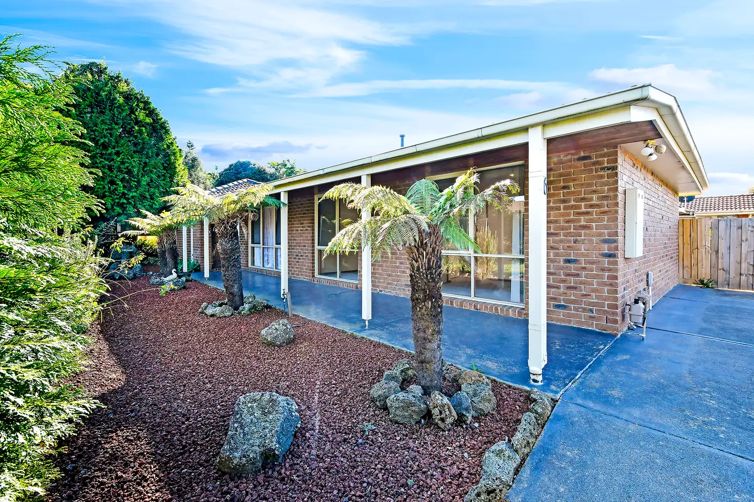 Main view of Homely house listing, 6 Brett Place, Endeavour Hills VIC 3802