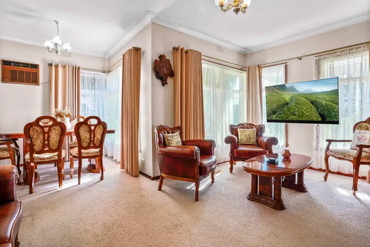 Main view of Homely house listing, 10 Vincent Crescent, Noble Park VIC 3174