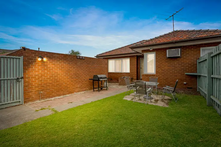 Main view of Homely unit listing, 1/26 Ellendale Road, Noble Park VIC 3174