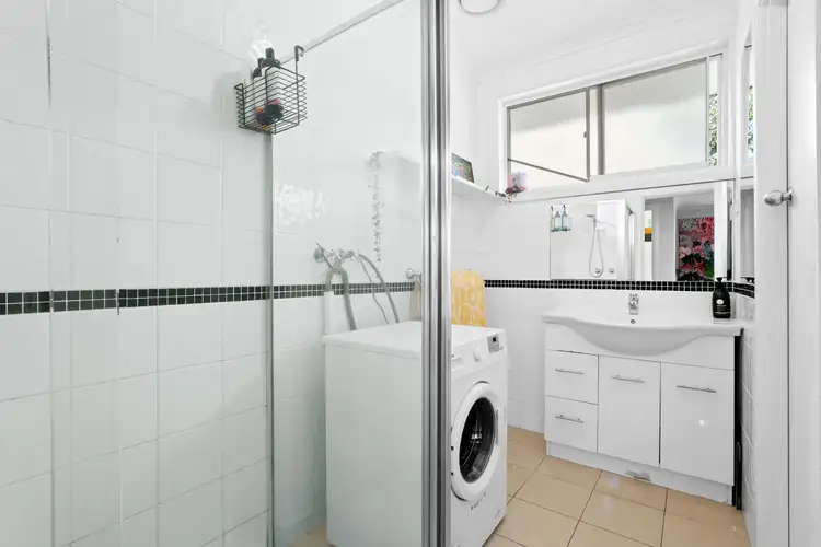 Fifth view of Homely unit listing, 4/32 Vincent Crescent, Noble Park VIC 3174