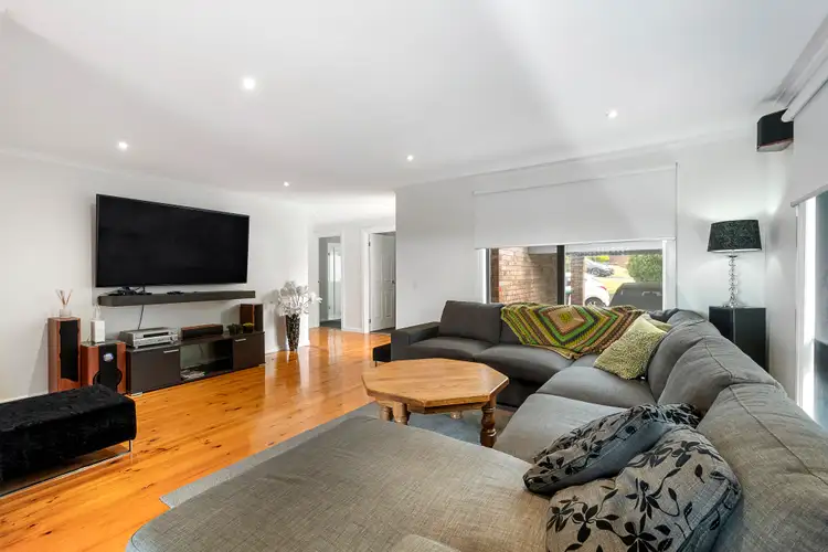 Second view of Homely house listing, 3 Warburton Court, Endeavour Hills VIC 3802