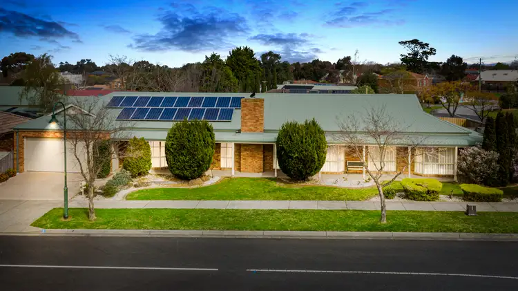 7 The Boulevard, Narre Warren South VIC 3805