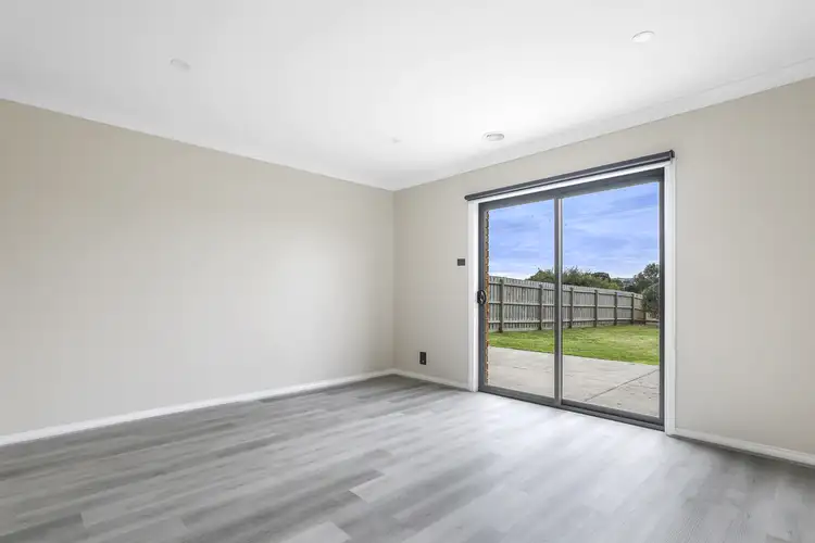 Fifth view of Homely townhouse listing, 1/151 Hinrichsen Drive, Hallam VIC 3803