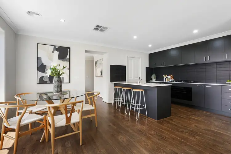 Fifth view of Homely house listing, 8 Pollina Close, Hampton Park VIC 3976